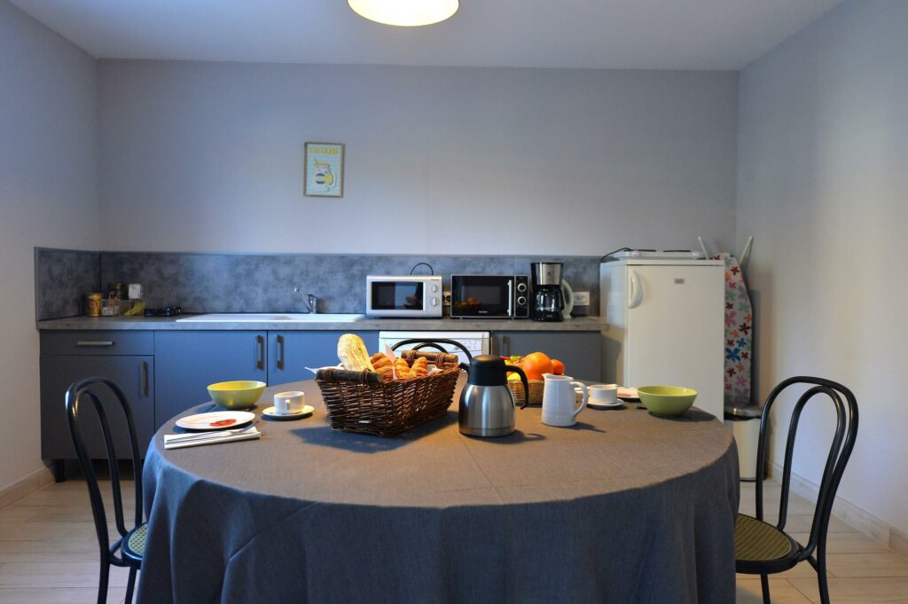 Mas La Mourade - Cuisine commune « Les chambres »